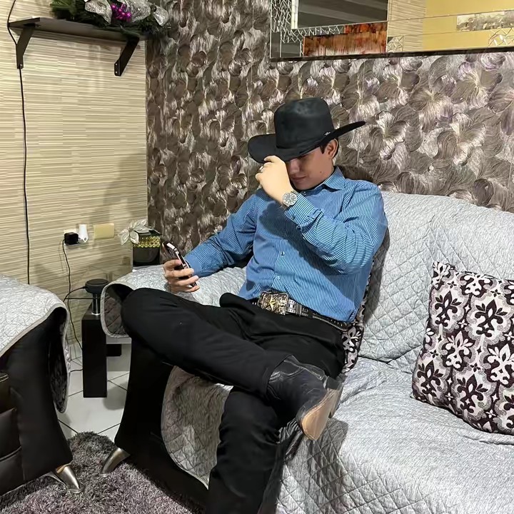 El Rojo14🧑🏻‍🦰