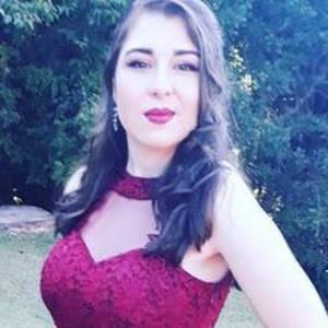 Bruna Muniz Canestraro