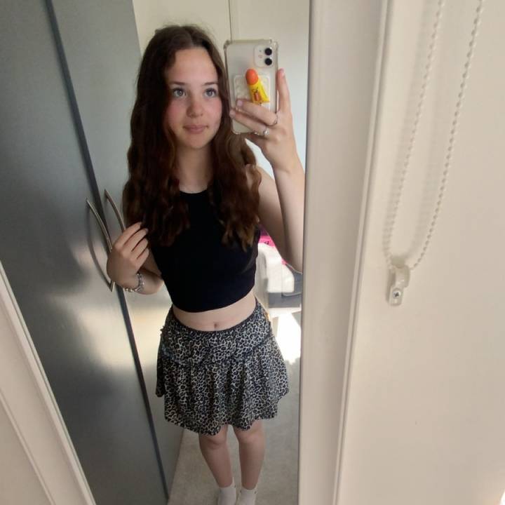 𝓬𝓱𝓪𝓻𝓵𝓸𝓽𝓽𝓮 ꨄ