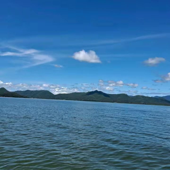 นัน พาเที่ยวพากินจร้า