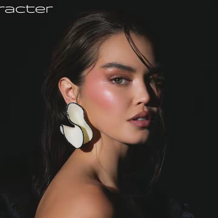 Paris Berelc