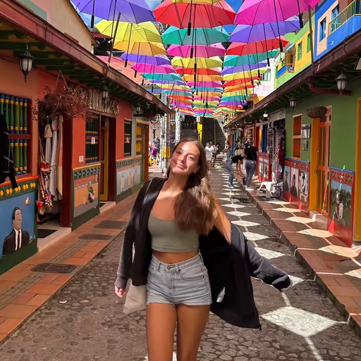 sofía | travel & marine bio 🪼