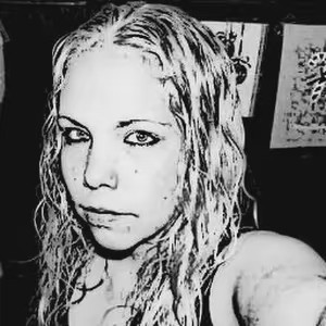 Sara-smiles 🩷💜