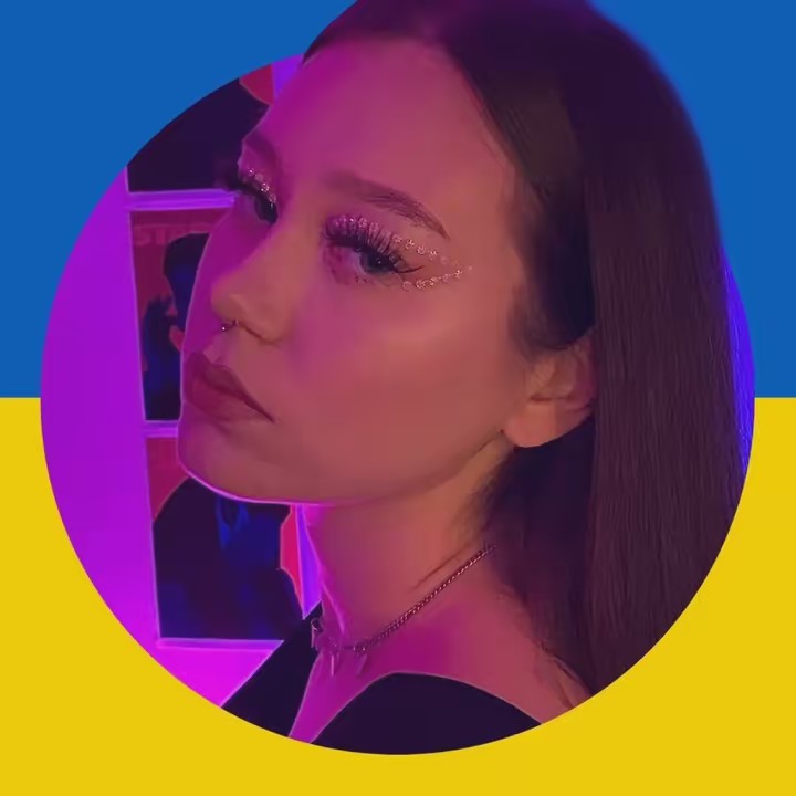 𝐃𝐚𝐬𝐡𝐚 𝐕🥀