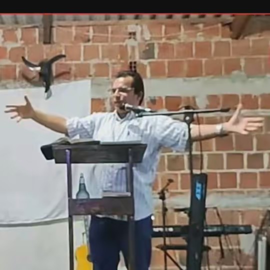 Padre Hilton Lourenço