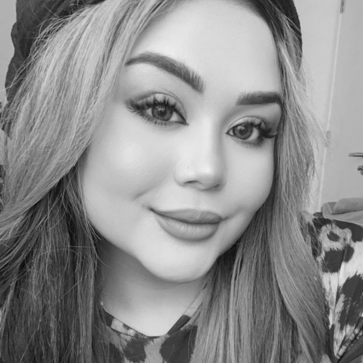 Maham lone | MAKEUP-PMU ARTIST