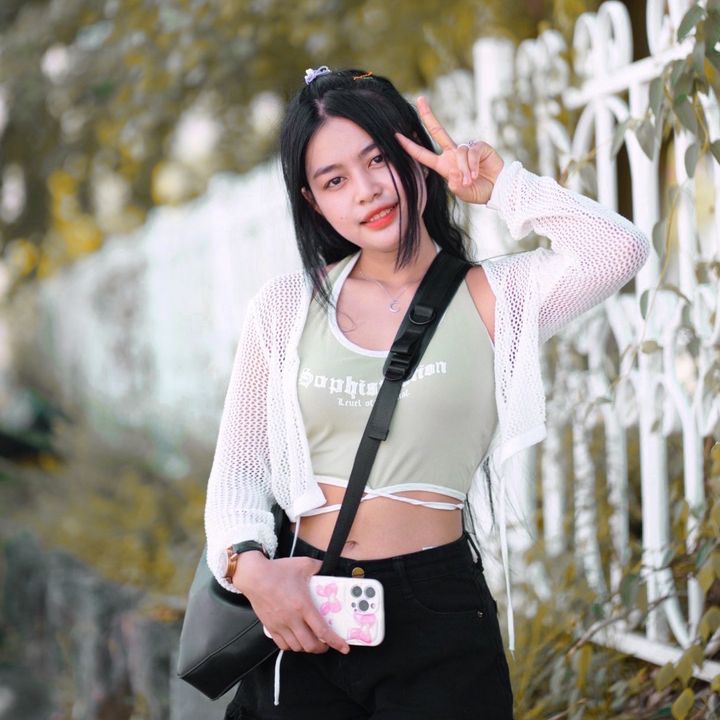 Oun Sros 🖤👸