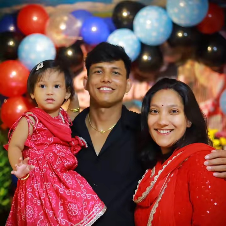 Khadka fam❤️🇯🇵