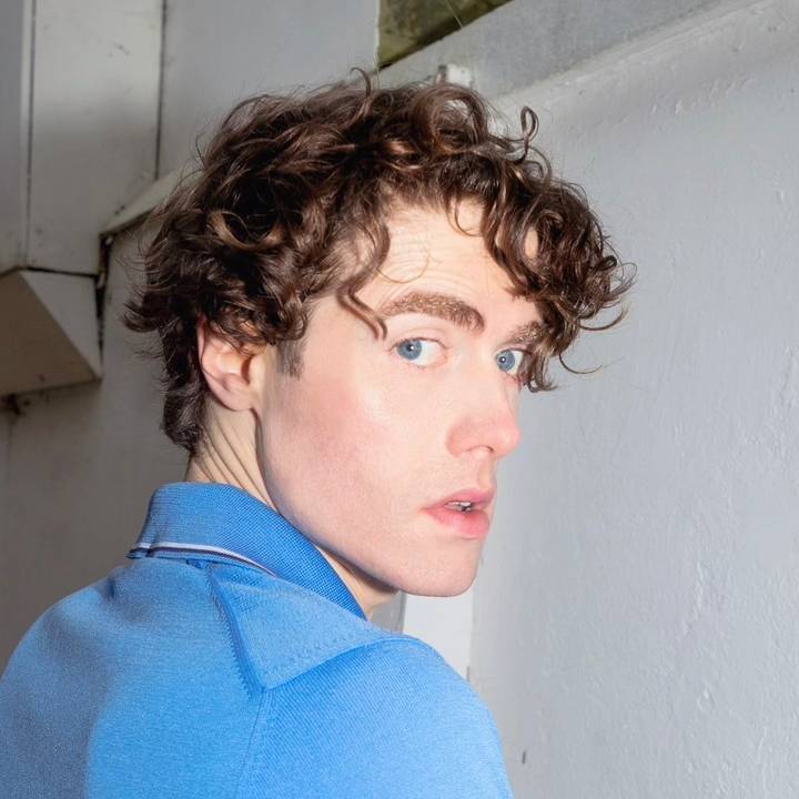 DONT MAKE THIS WEIRD