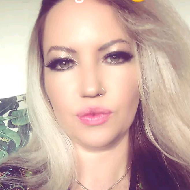 Michelle K🪵☕💜💎