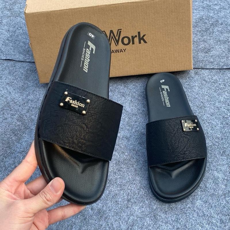 [KHÂU ĐẾ]Dép quai da ngang nam logo Fashion Shoes dép Lê nam cao su 2 lớp-phong cách tối giản- dép nam  khâu quai xuyên đế chắc chắn-Đế Bằng DéP Nhung depduc