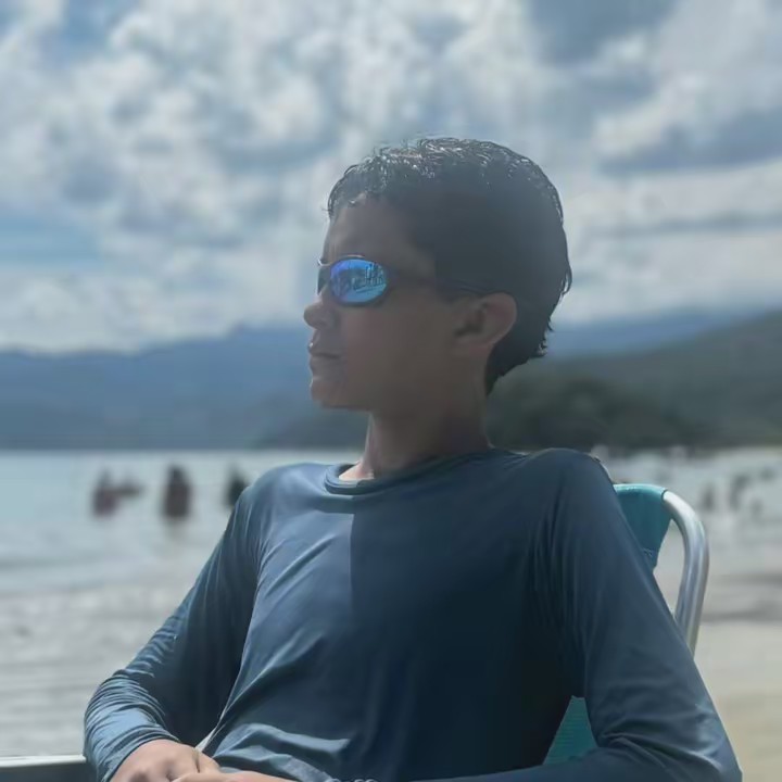 𝕰𝖔_𝖑𝖚𝖎𝖘