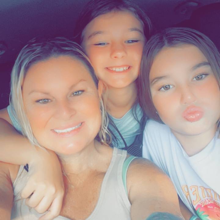 Christina ❤️  💜