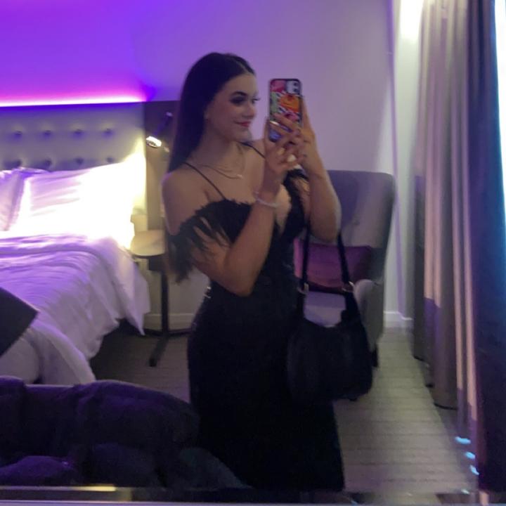 🎱🪩 ELLIE 🪩🎱