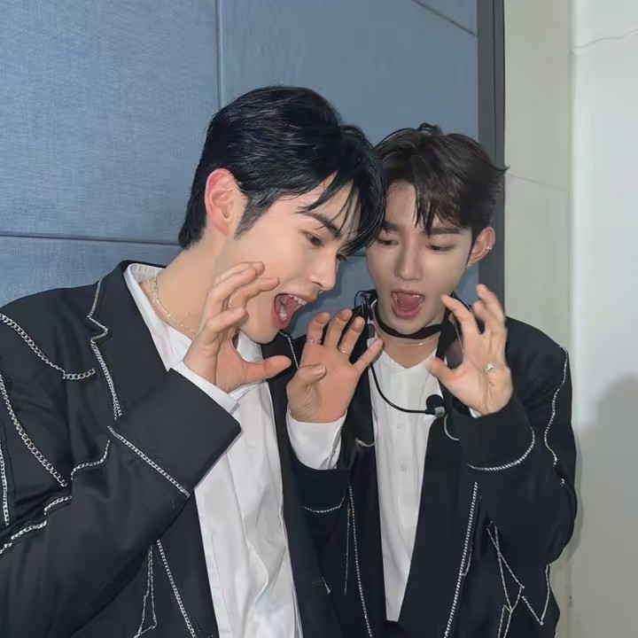 #1 ZB1 STAN 🙇‍♀️