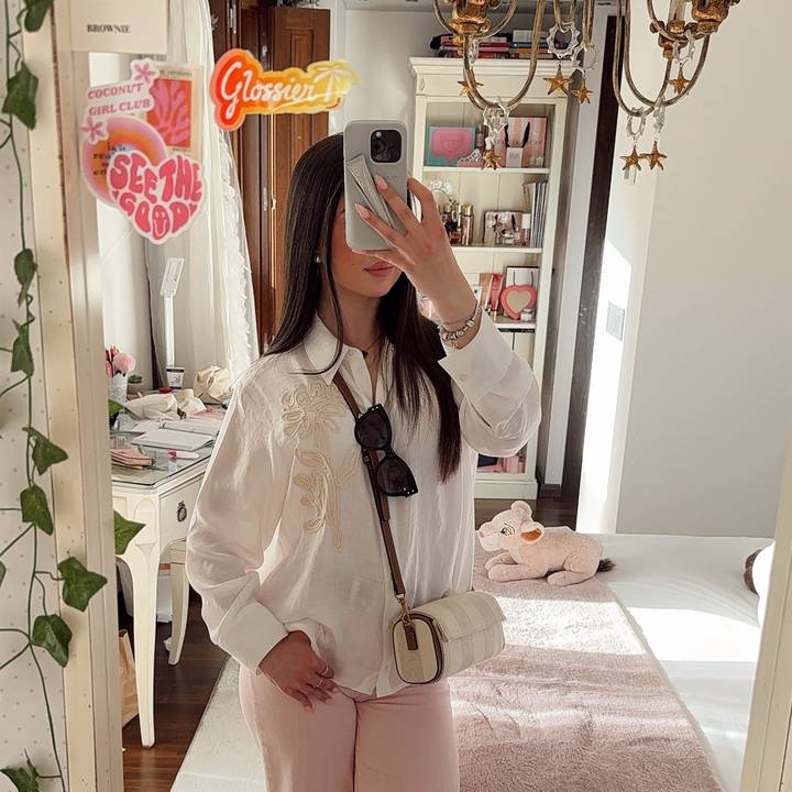 𝐂𝐀𝐑𝐌𝐄𝐍