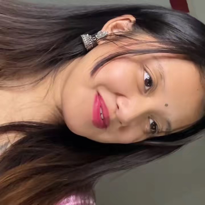 ASHMITA L GURUNG ☕️💋✨