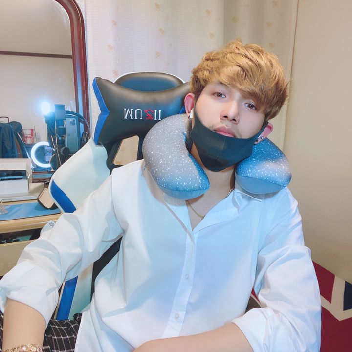 តុង តុង 🇰🇭🇰🇷