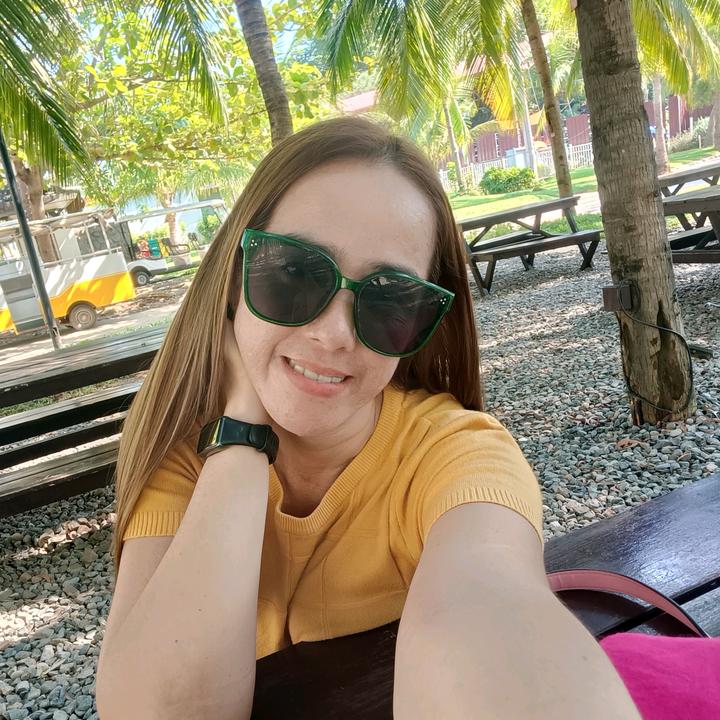 Lhen🫰♥️♥️♥️