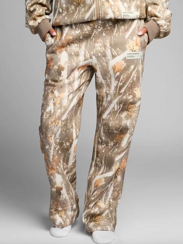 Comfrt | Camo Straight Leg Sweatpants | Relaxed Fit, Soft Camoflauge Bottom With Oversized Pockets Handcrafted