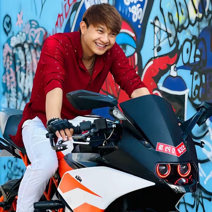 Dev Rai🇯🇵🇳🇵