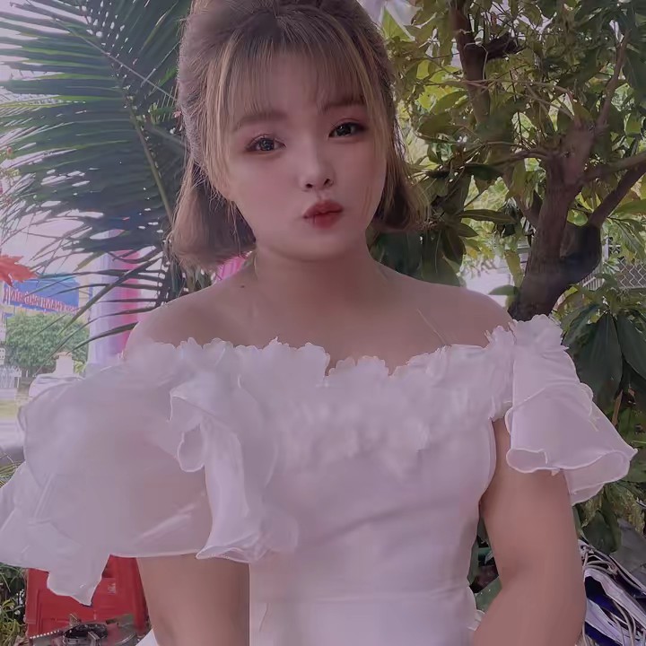 Hà tỷ tỷ🥰🥰