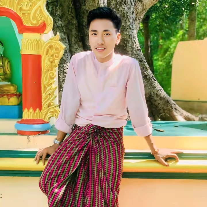 Päîñĝ🍁🍁🍒💛❤🖤