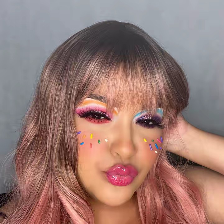 Annette Freckles
