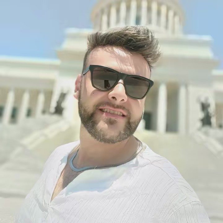 Rosendo Emmanuel G D