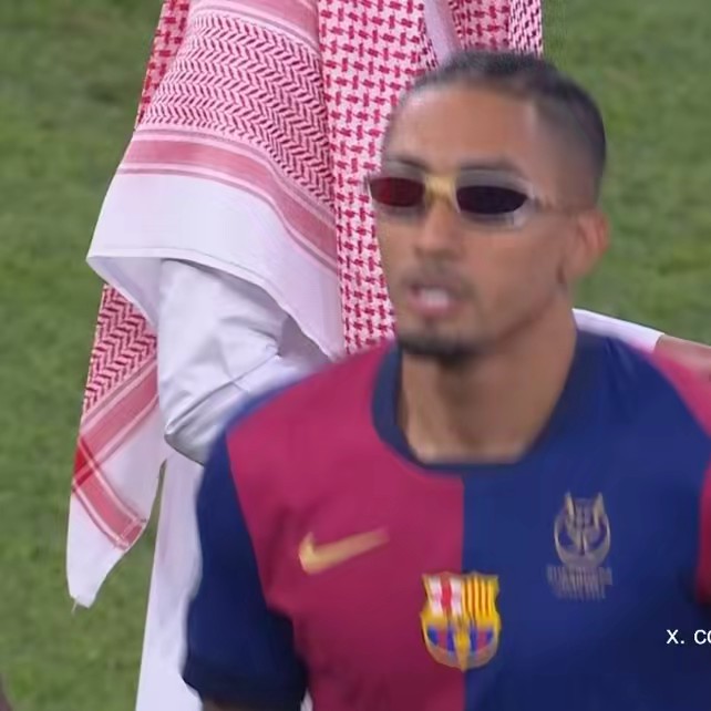 رافــــــي 🤍⚜️