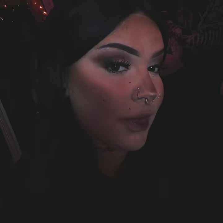 𝔩𝔞𝔦𝔫𝔦𝔢 🦇