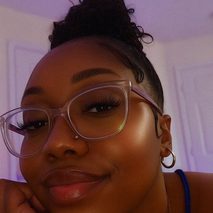 Just Vibin With Kearra