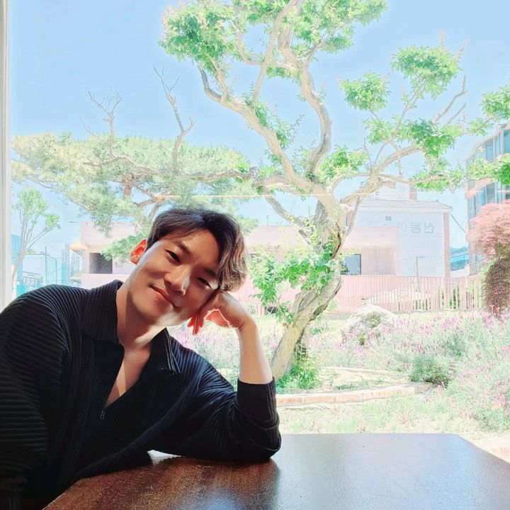 CHANII🇰🇷🩴☕️차니