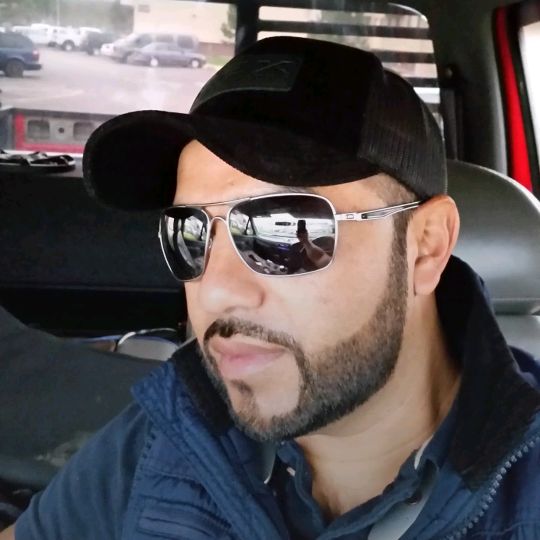 Conocimiento a tus manos.