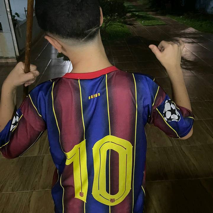 VITOR HUGO CAMPOS DO CARMO