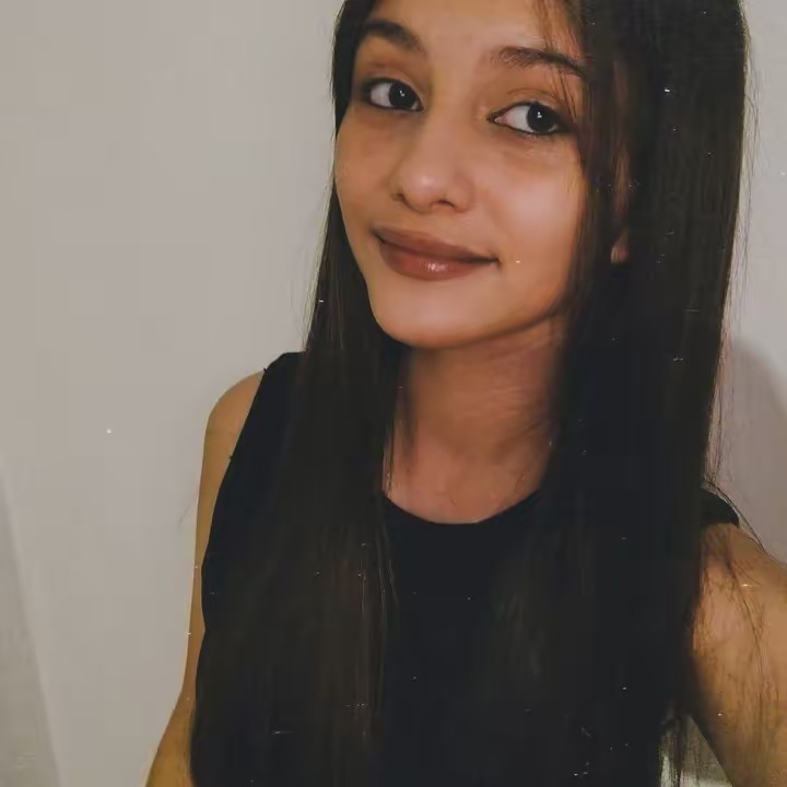 𝐈𝐬𝐚𝐡 🌪️🎭 ! ★