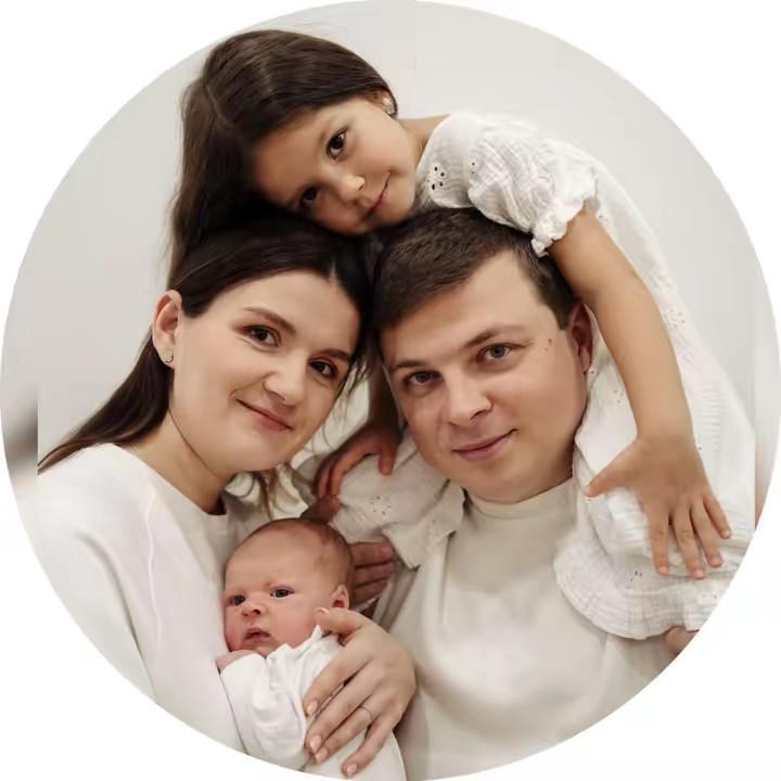 Nika.Family