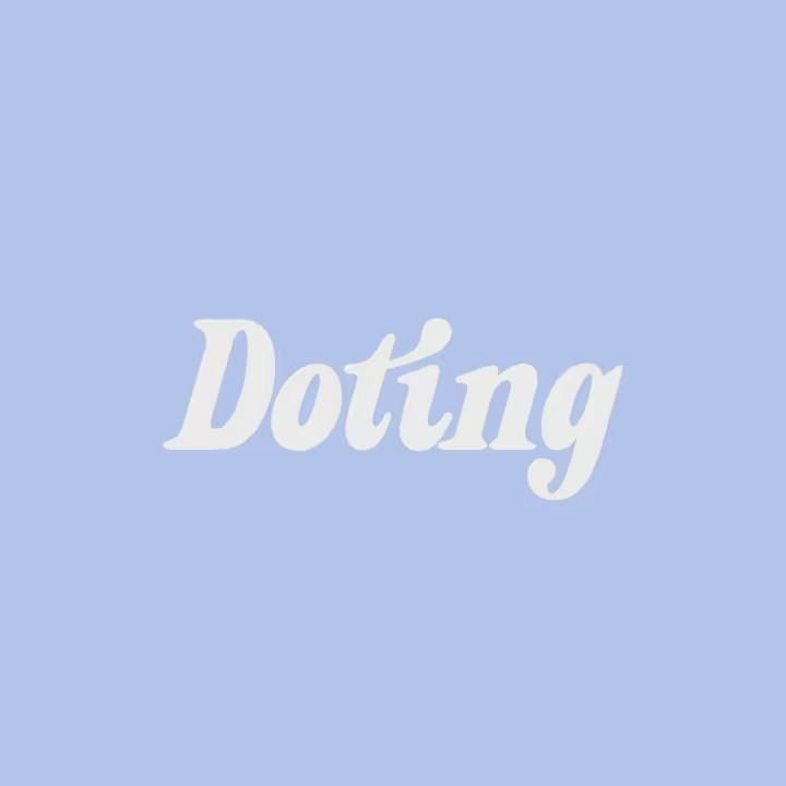Doting Beauty