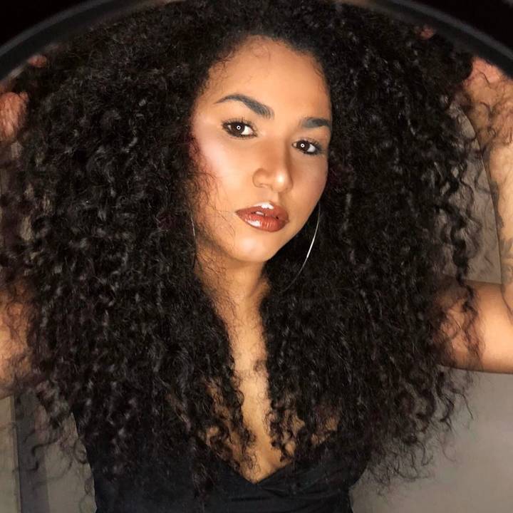 Tayara Chagas - Oficial