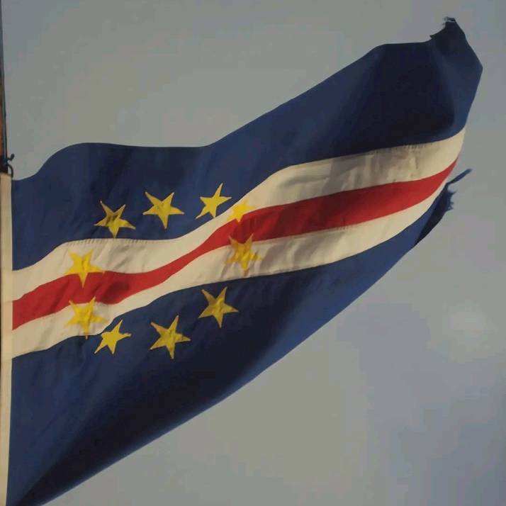 𝑶𝒓𝒊𝒈𝒊𝒏𝒂𝒍 𝒅'𝒄𝒗🇨🇻