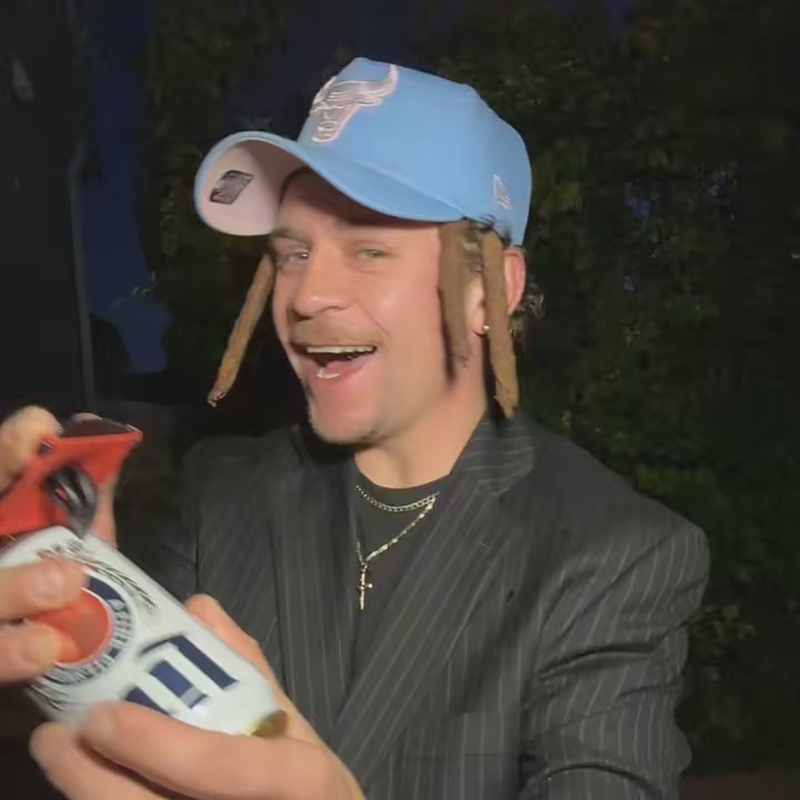 🧃JonnySips_2.0🧃