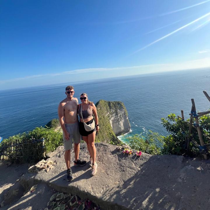 Lozz | Travel ✈️🔆🏝️🌸🐚🌏📍