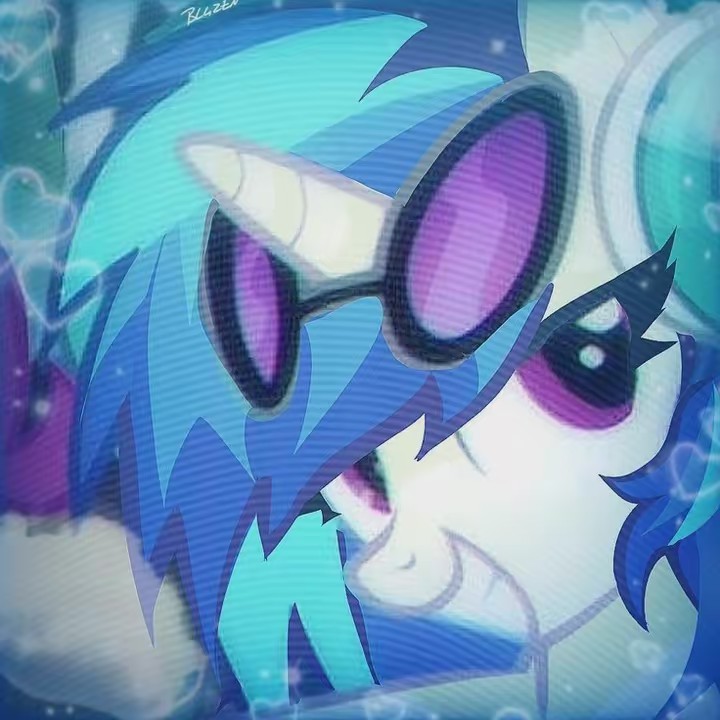 ♫✧🎧~ Vinyl Scratch~🎧✧♫