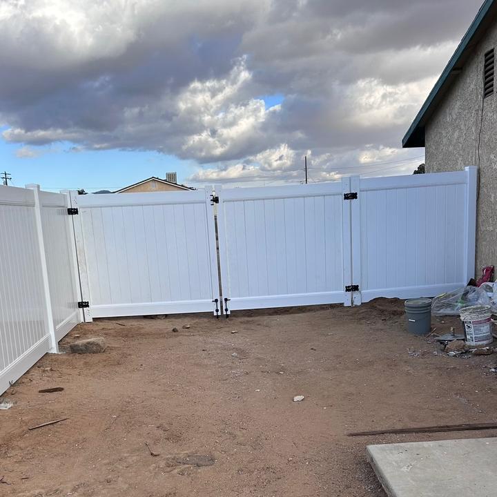 Custom Fencing