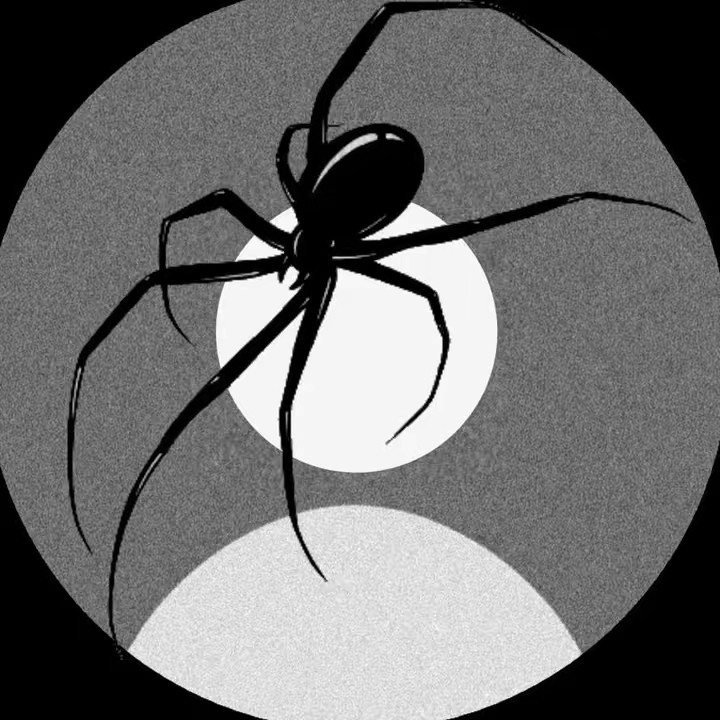 Liz Cooper🦋