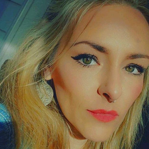 αмєℓια.вєℓσνє∂