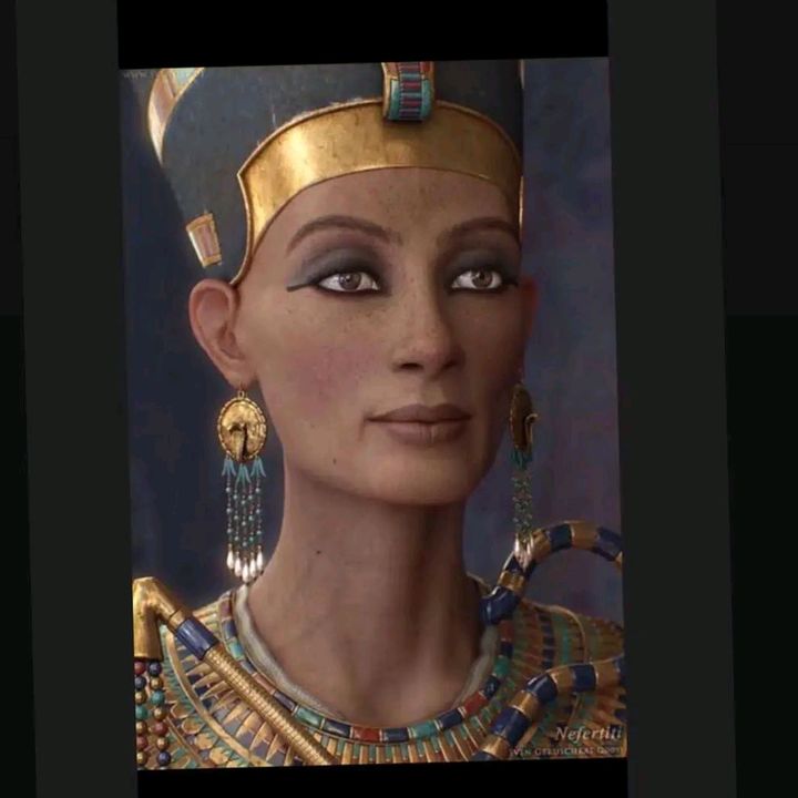 NEFERTİTİ0125