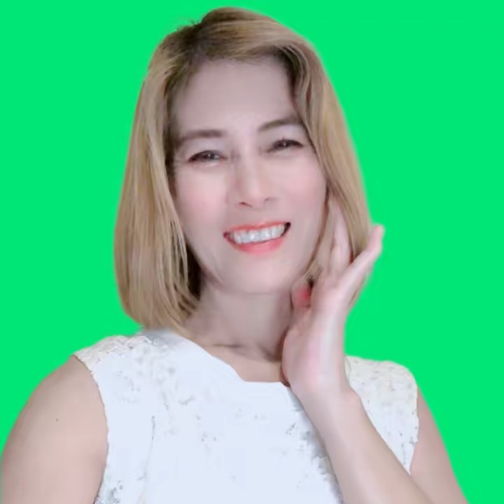 หญิงบ้านฟ้า