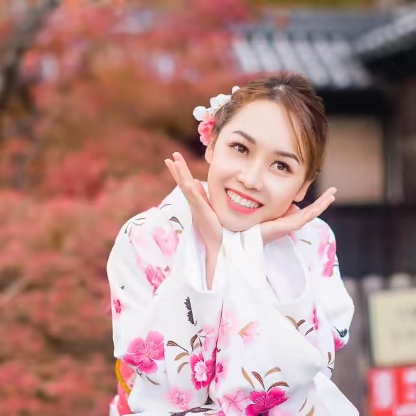 𝓣𝓱𝓾ỷ _ ➊➒➒➏ 🌻