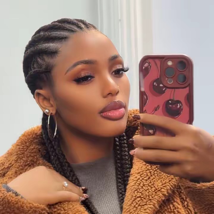 IYZ QUEEN 💍🦋❤️🩷
